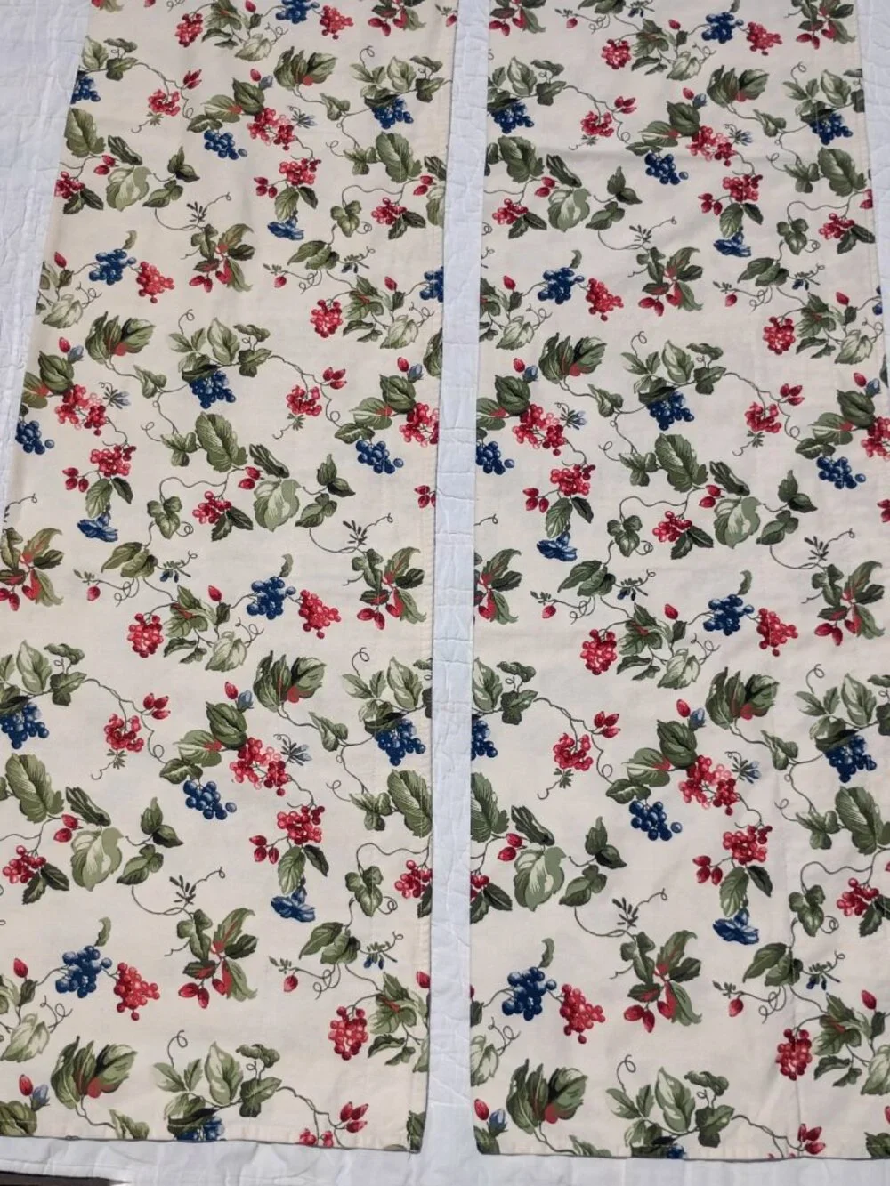 Pair of Vintage Waverly Pleasant Valley Curtain Valances Set of 2 Grapes Country